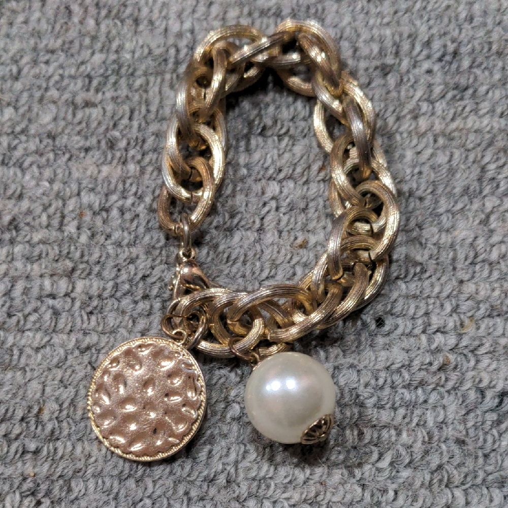 Gold Chain Link Bracelet with Pearl and Coin Charm